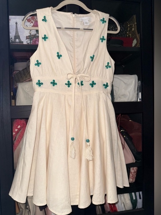 House of Harlow 1960 Dresses & Skirts - NWT House of Harlow  Cream Dress